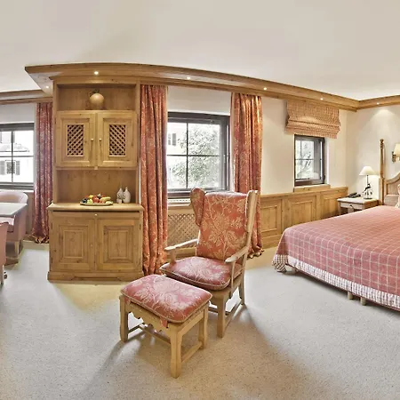 Hotel Zur Tenne 4*