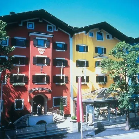 Zur Tenne ホテル 4*