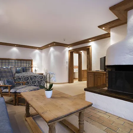 Hotel Zur Tenne Kitzbühel