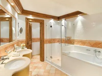 Zur Tenne Hotel Kitzbühel