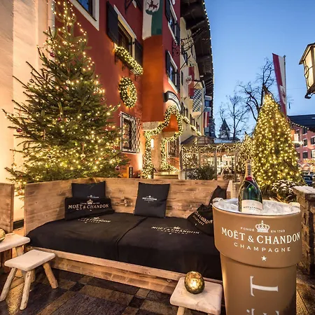 Отель Zur Tenne Кицбюэль